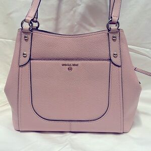 Michael Kors large shoulder tote purse